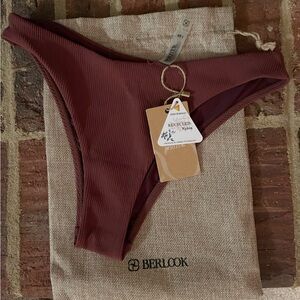 Berlook swim bottom (website link in the description)